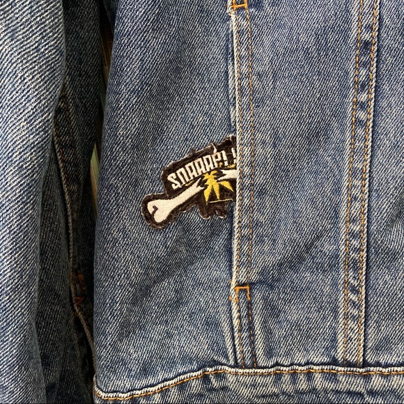 💥HOST PICK💥 👨‍🎤🤘Super Cool PATCHED UP Bershka Denim Jean Jacket 🤘👨‍🎤 - Picture 10 of 16